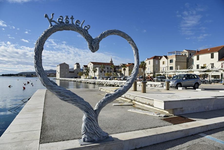 Jednosoban stan u centru Kaštel Starog (prodaja)