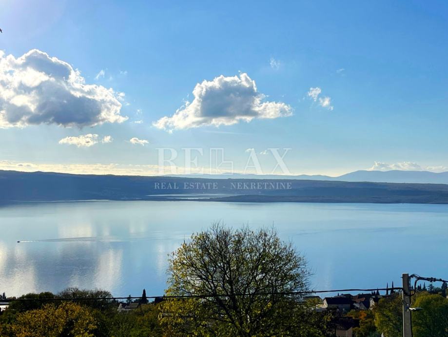 CRIKVENICA, DRAMALJ - Vila s bazenom, pogled na more (prodaja)