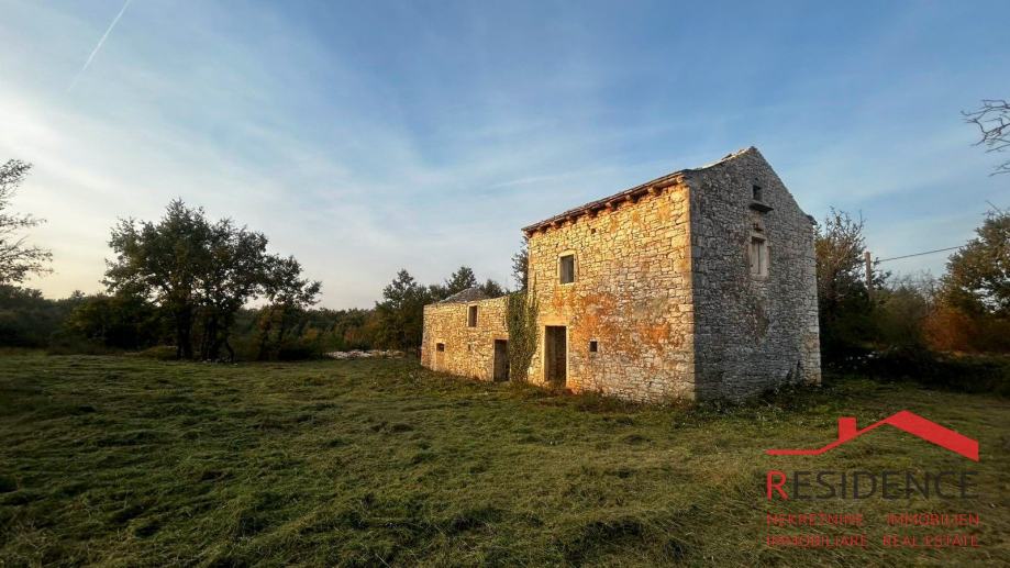 Kuća: Cukrići, 218.00 m2 (prodaja)