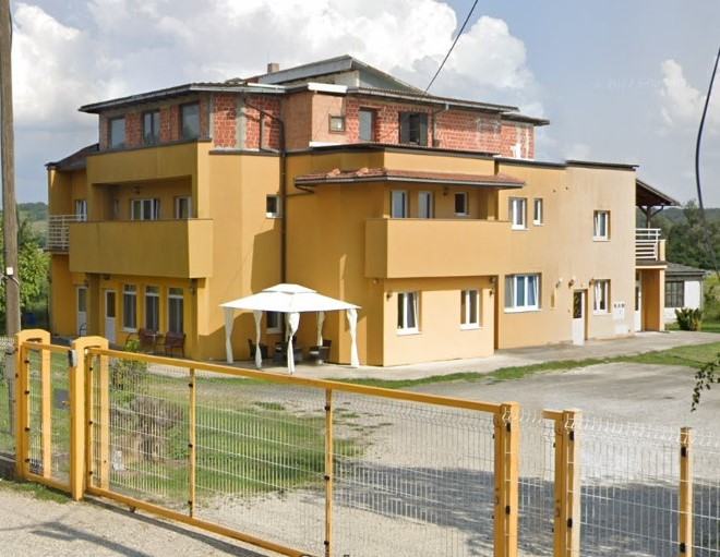 Kuća: Hrastje, 1240.00 m2 DOM ZA STARIJE (prodaja)