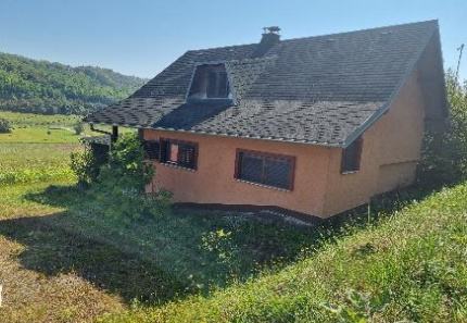 Kuća: Mala Erpenja, 122.00 m2 (prodaja)