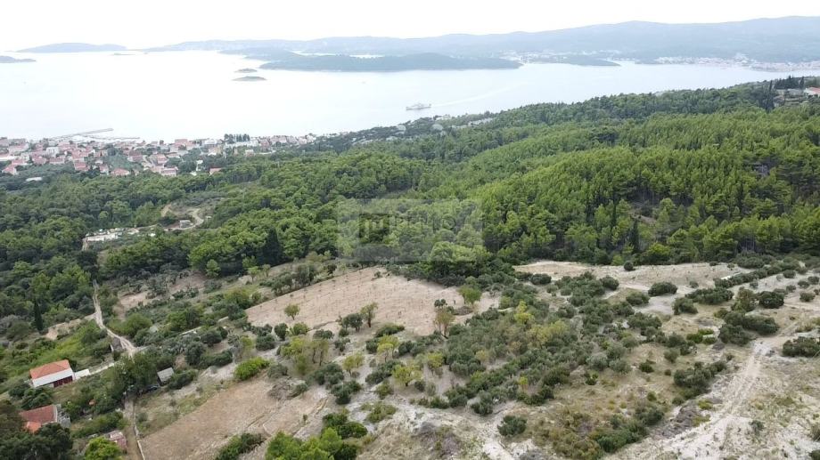 Kuća na osami s panoramskim pogledom(za renovaciju) 1590m2 okućnice