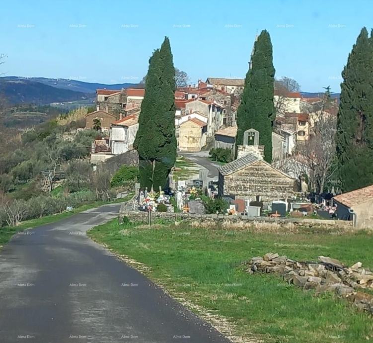 Kuća U ponudi prekrasna kuća , Cerovlje, Draguć. (prodaja)