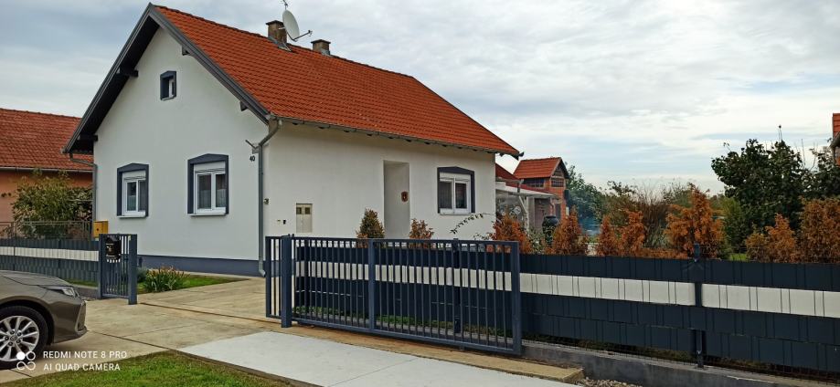 KUĆA PRIZEMNICA, PODRUM,TERASA,PARCELA 788 m2 - VUKOVAR BOROVO NASELJE (prodaja)