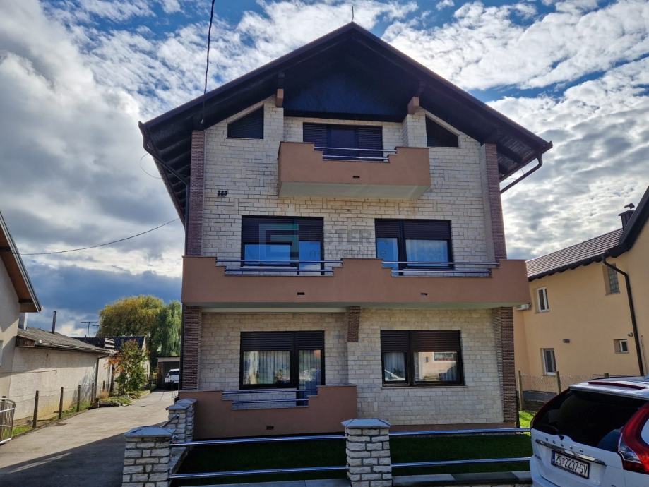 Kuća prodaja Vrbovec  300 m2 + poslovni prostor (prodaja)