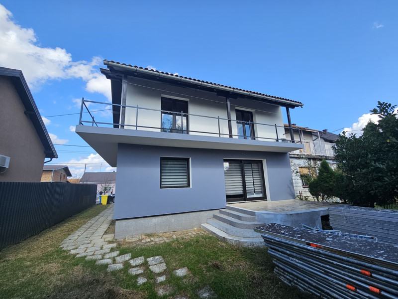 Kuća: Sisak, 176.00 m2 (prodaja)