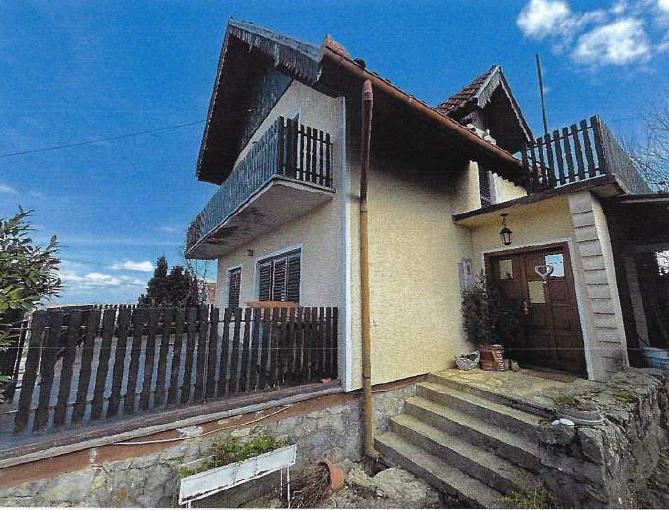 Kuća: Slatina, 209.00 m2 (prodaja)