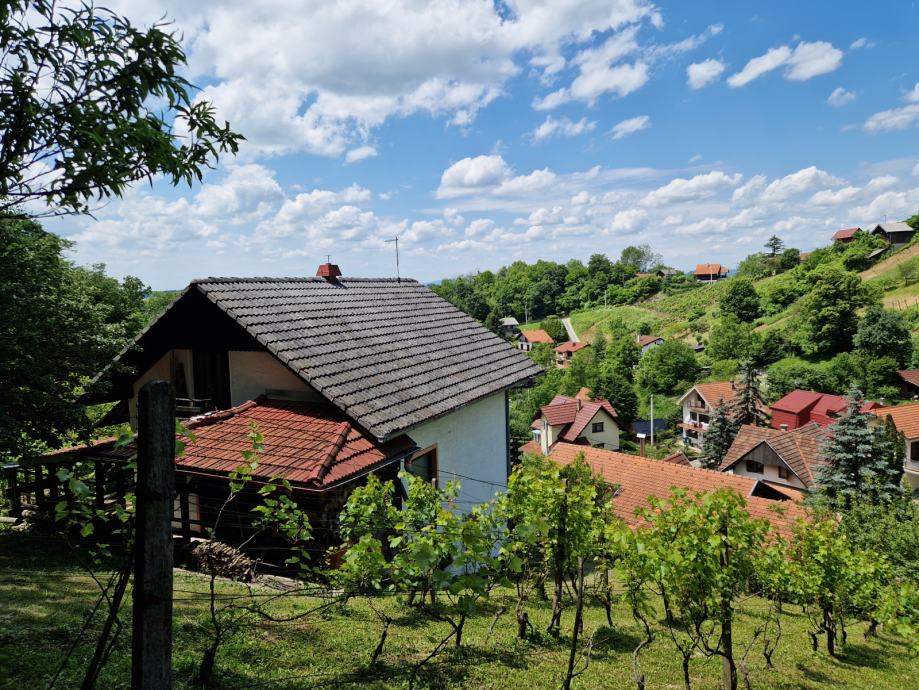 Stubičke Toplice - kuća na sjajnoj poziciji! (prodaja)