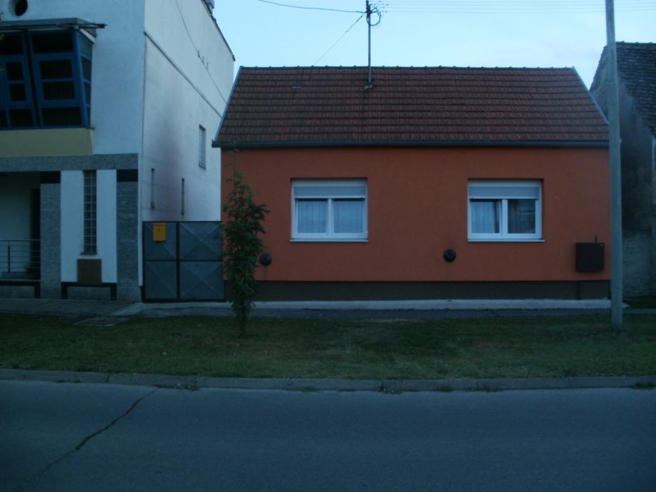 Kuća: Valpovo, prizemnica, 70 m2 (prodaja)