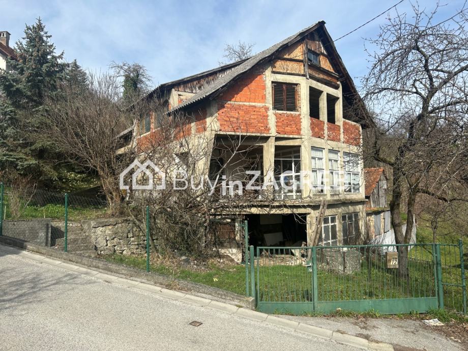 Kuća: Zagreb (Vrapče), 380.00 m2 (prodaja)