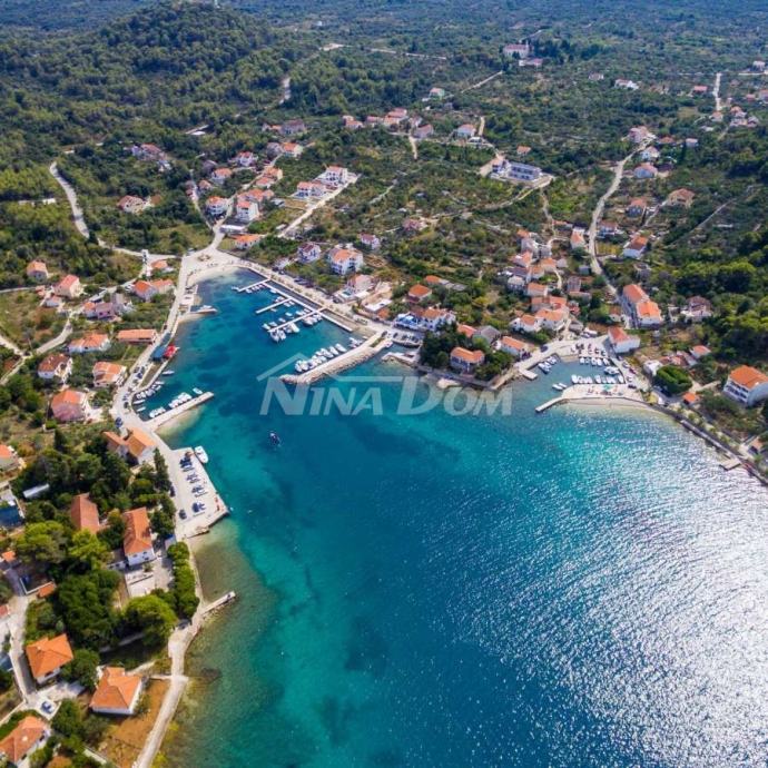 Lukoran građevinsko zemljište sa panoramskim pogledom