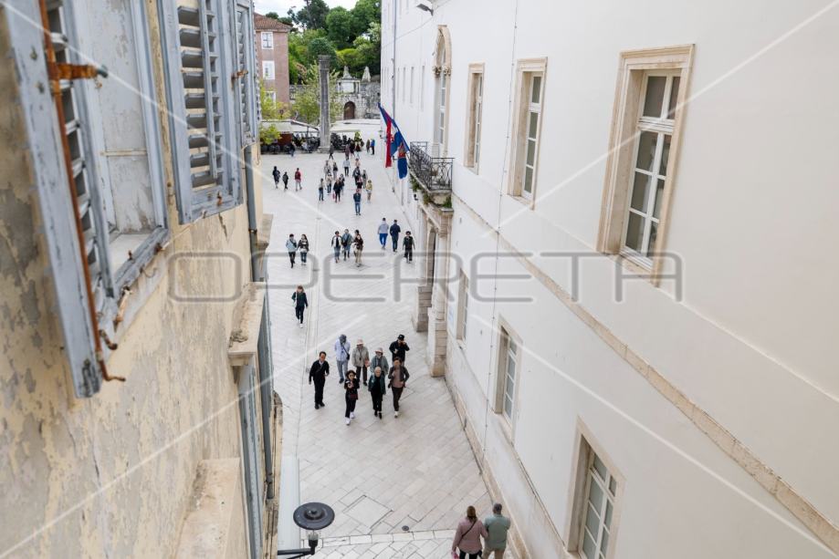 Luksuzni poslovni prostor na Kalelargi, Zadar Centar (prodaja)