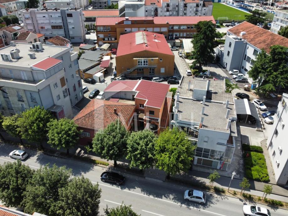 METKOVIĆ, STROGI CENTAR- stan u prizemlju (prodaja)