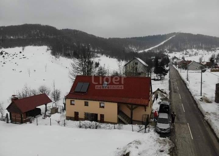 MRKOPALJ, SAMOSTOJEĆA KUĆA S OKUĆNICOM (prodaja)