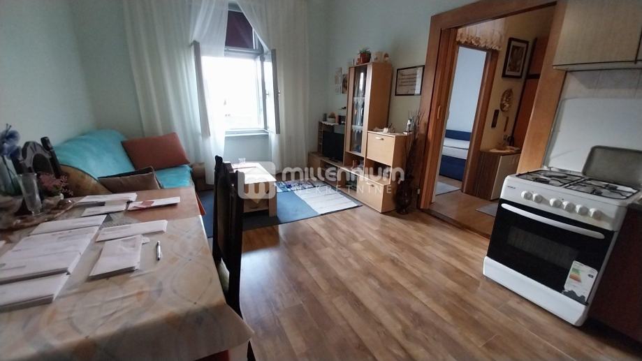 Ogulin, 91.20m2, 3-sobni stan u centru (prodaja)