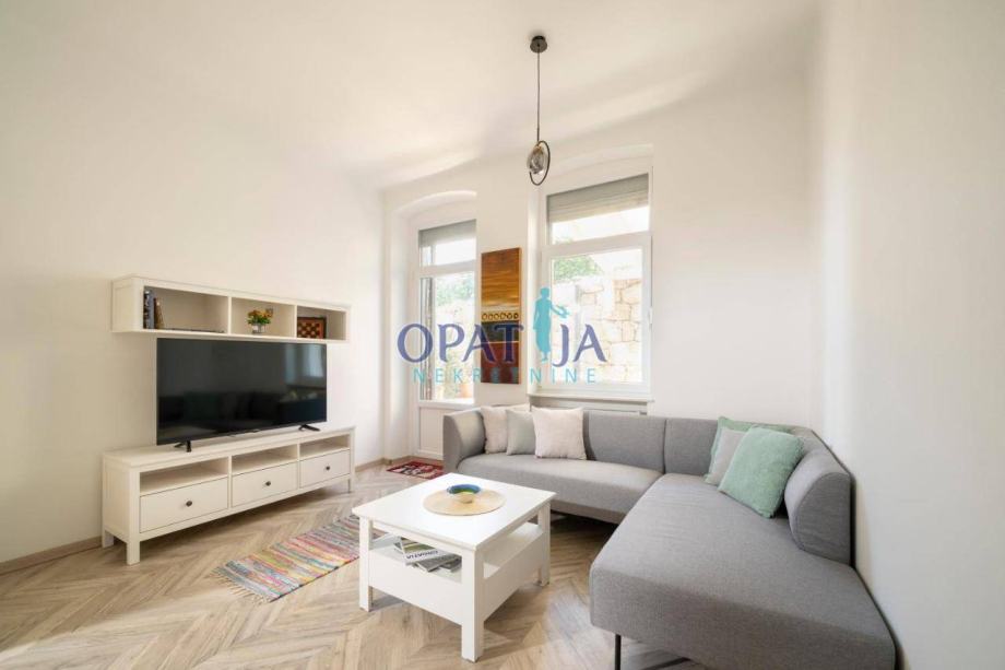 Opatija blizina centra stan prizemlje 2S+DB, 55 m2 (prodaja)