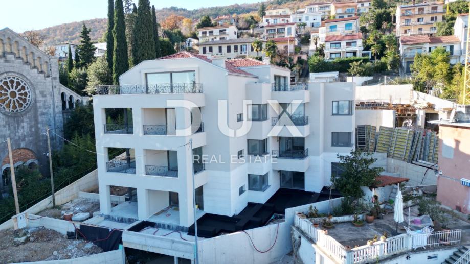 OPATIJA, CENTAR - penthouse 218,82 m² u samom centru Opatije  - S9 (prodaja)