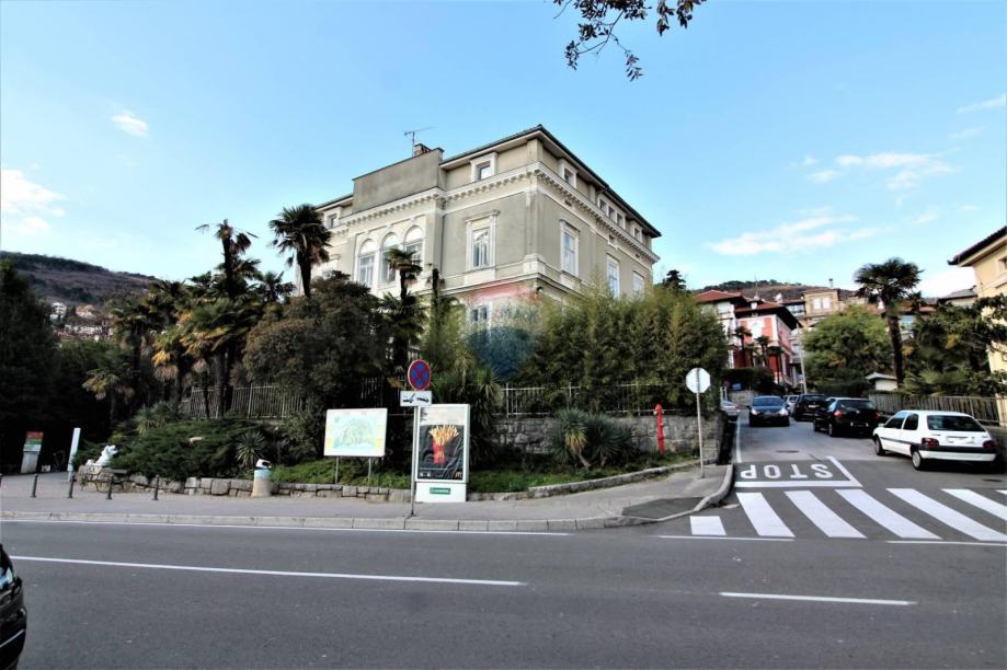 OPATIJA, CENTAR - VILLA KEGLEVICH - veća (iznajmljivanje)