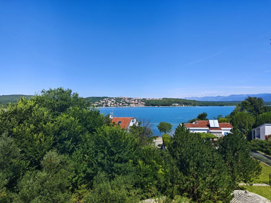 OTOK KRK, SOLINE - Apartman s otvorenim pogledom na more