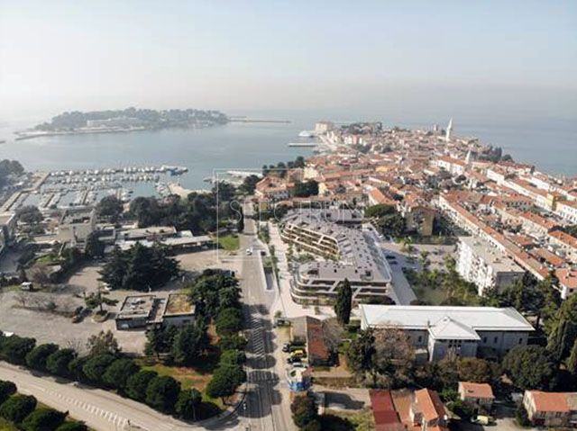 Poreč, moderan stan sa pogledom na more (prodaja)