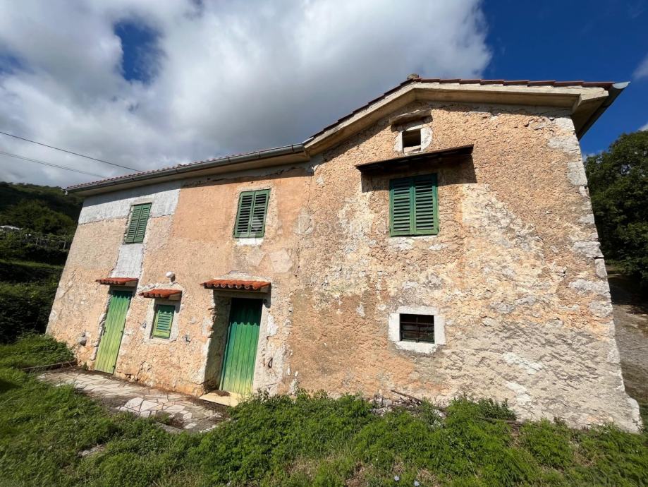 Primorska kuća s otvorenim pogledom na more (prodaja)