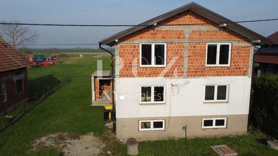 PRODAJA: Kuca, Zagreb, Odranski Obrež, 270m2 (prodaja)