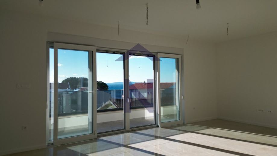 PRODAJA - PENTHOUSE 88m2 - PRIVLAKA (prodaja)