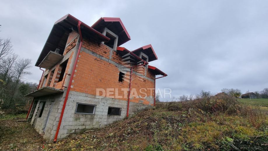 Prodaje se kuća s novim krovom - Glinice, općina Cetingrad, Karlovačka (prodaja)