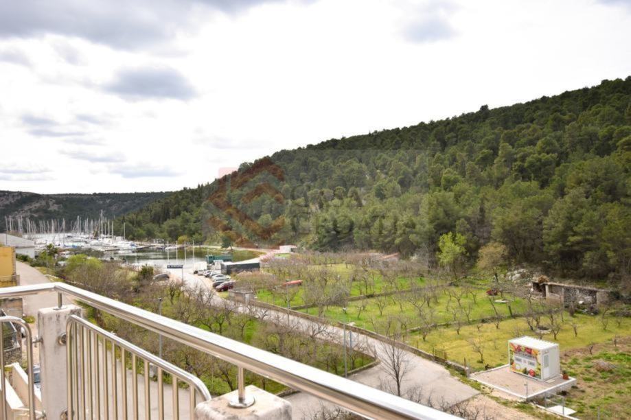 Stan: Skradin, 80.00 m2 (prodaja)