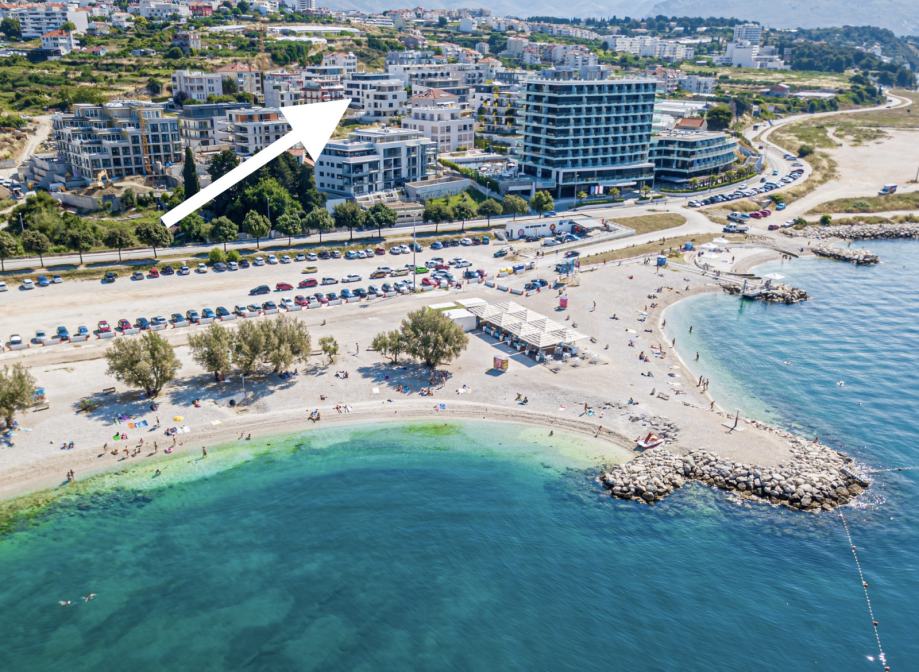 Stan: Split / Žnjan,sa terasom od 20m2,iznajmljujemo i na tjednoj bazi (iznajmljivanje)