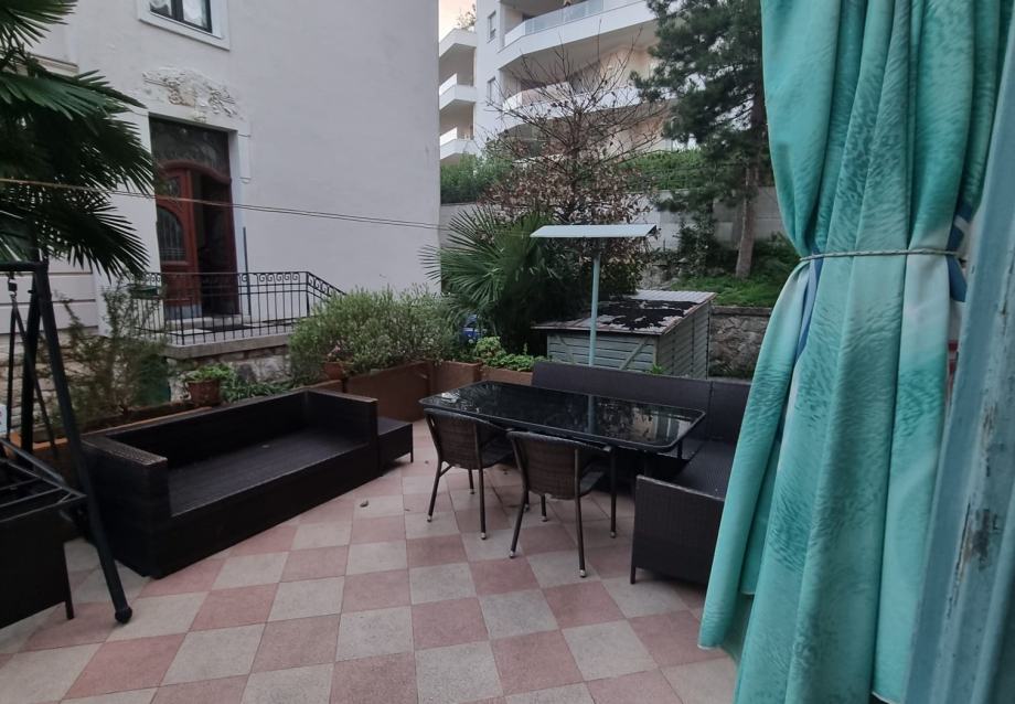 Stan u vili u centru grada, Opatija, 160m2 (prodaja)