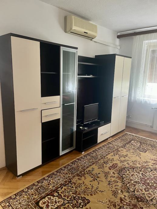 Stan: Zagreb (Gajnice), 35.00 m2 (iznajmljivanje)