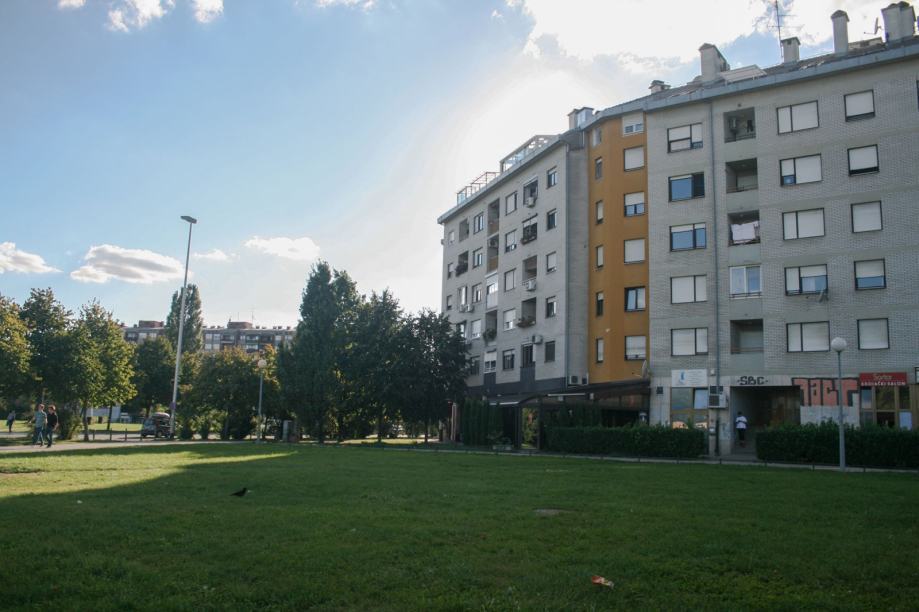 Stan: Zagreb - Kolarova 13, 50.00 m2 ( ugao Vukovarske ) (iznajmljivanje)