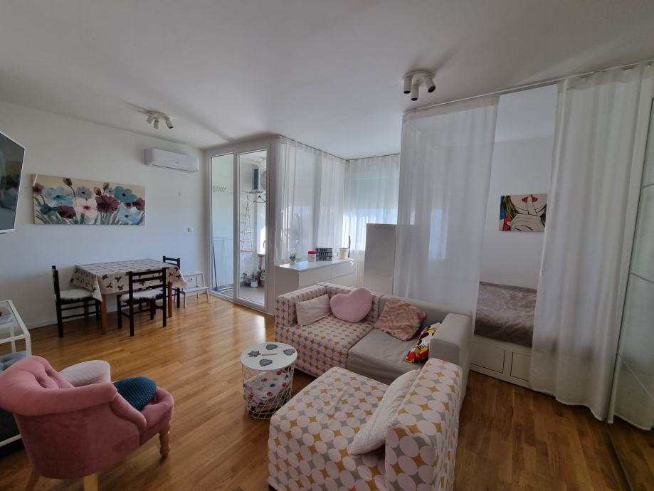 Stan: Zagreb (Podbrežje), 40.00 m2, novogradnja (iznajmljivanje)