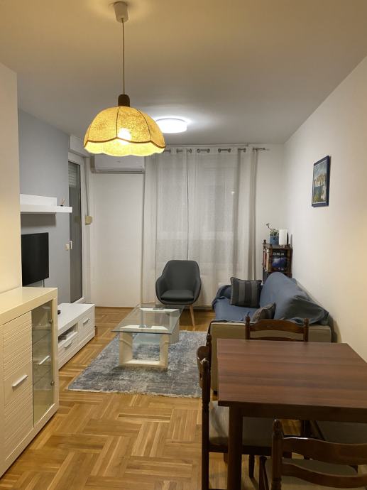 Stan: Zagreb (Špansko), 42.00 m2 + GPM (iznajmljivanje)