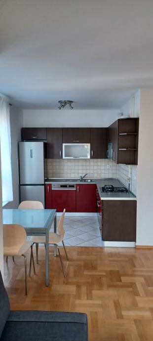 Stan: Zagreb (Stenjevec), 50.00 m2 (iznajmljivanje)