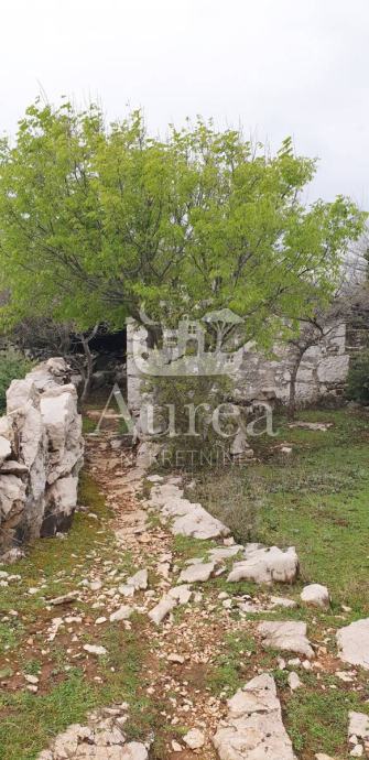 Starina za rekonstrukciju, Čižići, otok Krk (prodaja)