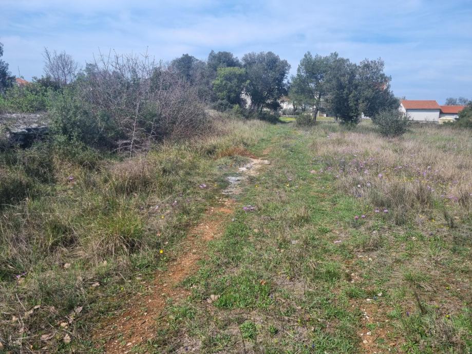 Štinjan, 2913 m2 građevinsko zemljište