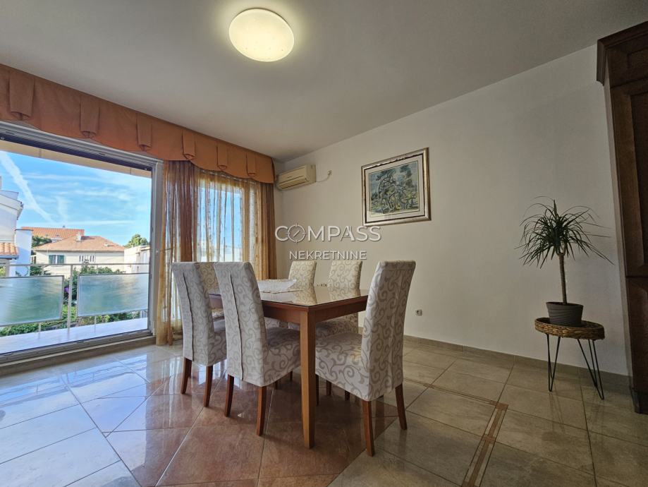 Trosoban stan, pet friendly, Bačvice Split, 140 m2 (iznajmljivanje)