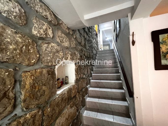 Trpanj Peljesac Kuca S Apartmanima Centar Prodaja