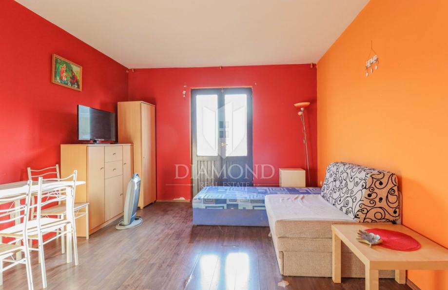 Umag, studio apartman na traženoj lokaciji! (prodaja)