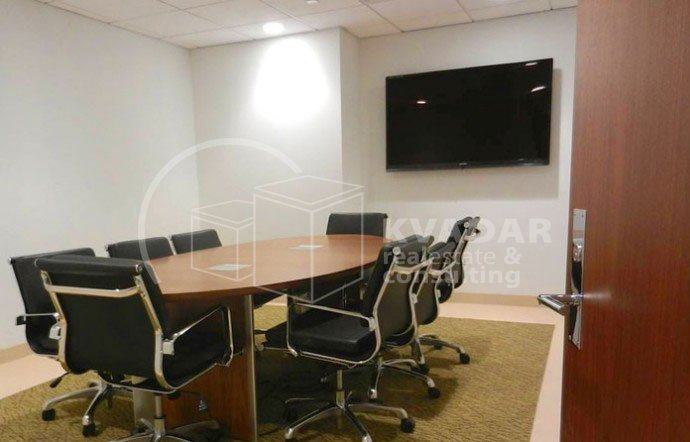 UREDI (OFFICES) klase A, 600 m2, 8400 €, RADNIČKA (iznajmljivanje)