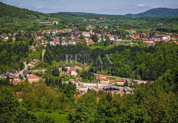 VRBOVSKO - Vikendica s pogledom na Vrbovsko (prodaja)