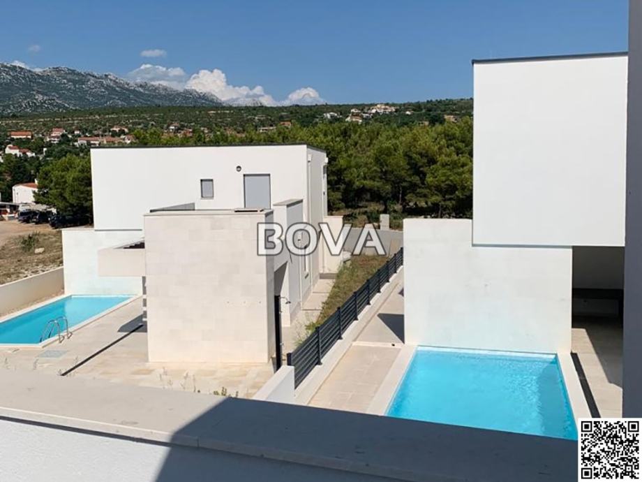 Villa 167 m2 – Rovanjska *Prvi red do mora* (ID-2318) (prodaja)