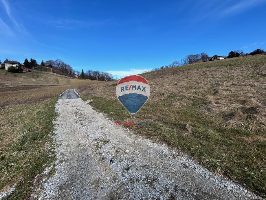 Zemljište 3025m2, DUBROVČAN (Bezavina) mirna lokacija