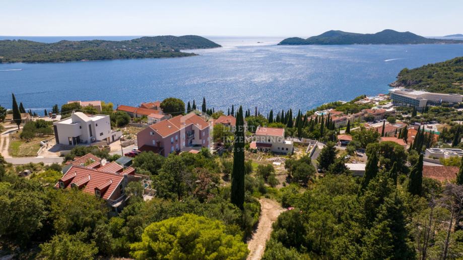 Prodaja zemljišta s pravomoćnom građevinskom dozvolom, Orašac