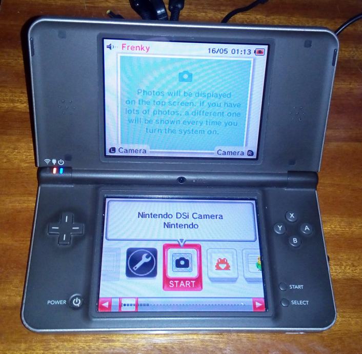 Nintendo DSi NDSi XL konzola Nitendo