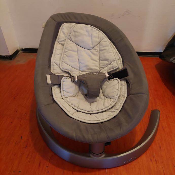 Nuna LEAF bouncer