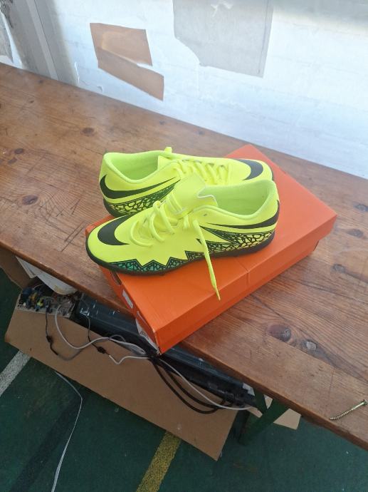 nike nogometne tenisice za umjetnu travu Hypervenom phade II