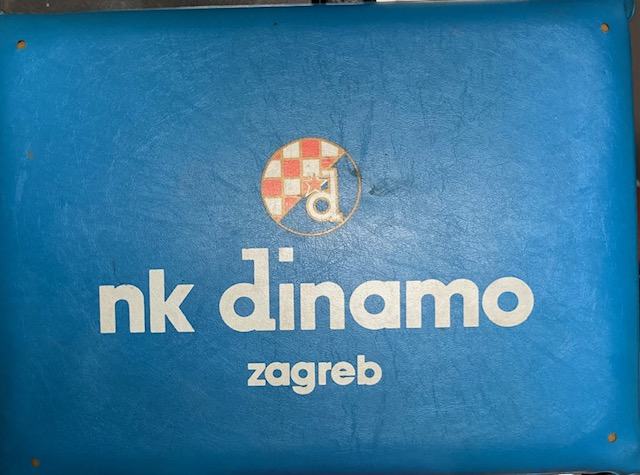 Nk dinamo jastuk za sjedenje